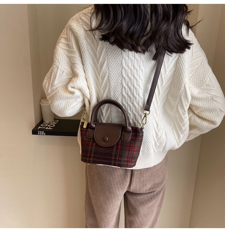 Wholesale Womens Handbag for Fashion Retailers – 58-10662 — 24