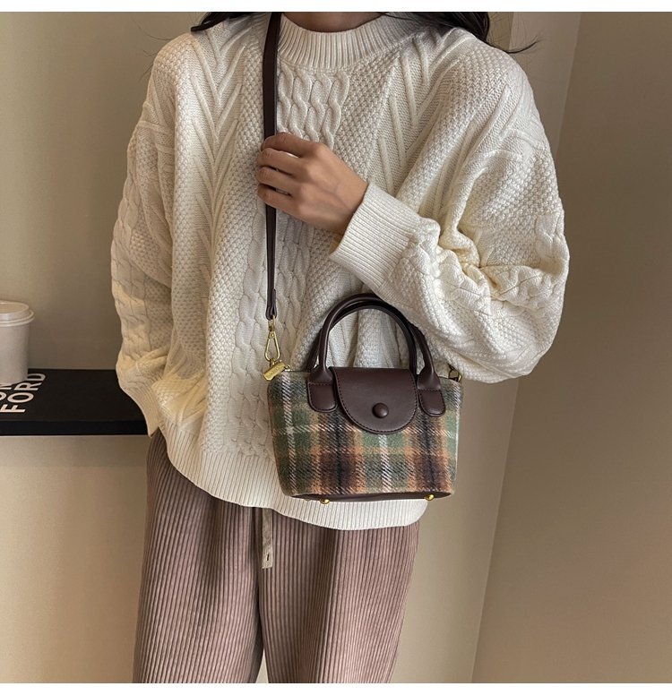 Wholesale Womens Handbag for Fashion Retailers – 58-10662 — 35