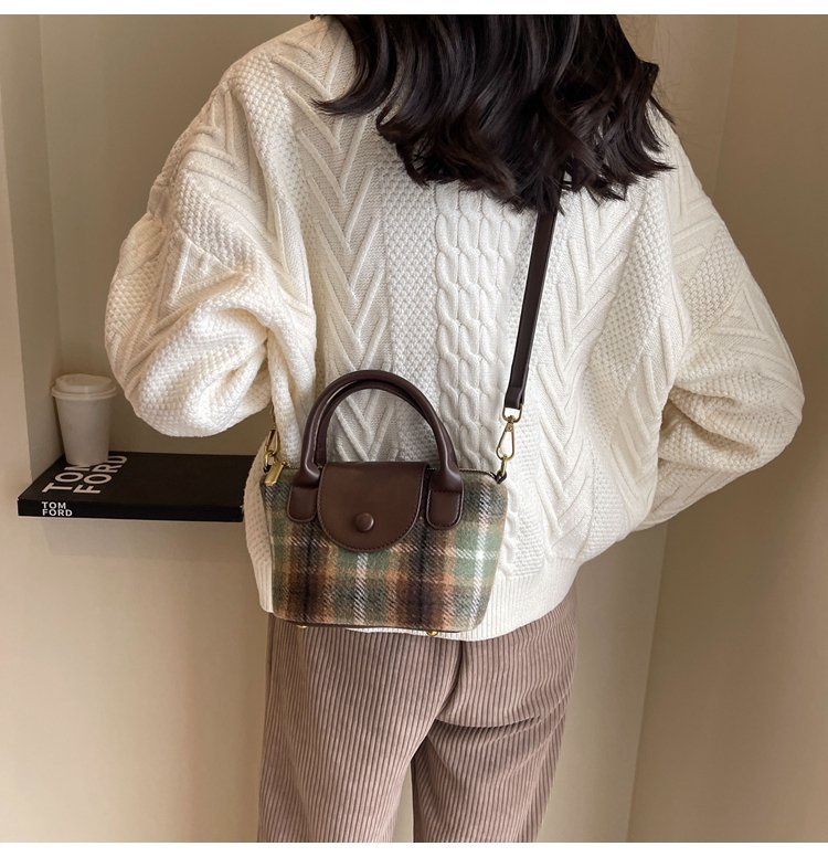 Wholesale Womens Handbag for Fashion Retailers – 58-10662 — 37