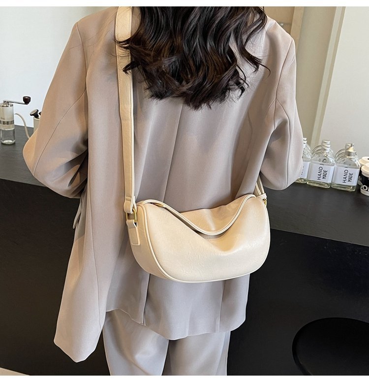 Custom Womens Crossbody Bag for Fashion Retailers – 58-10677 — 41