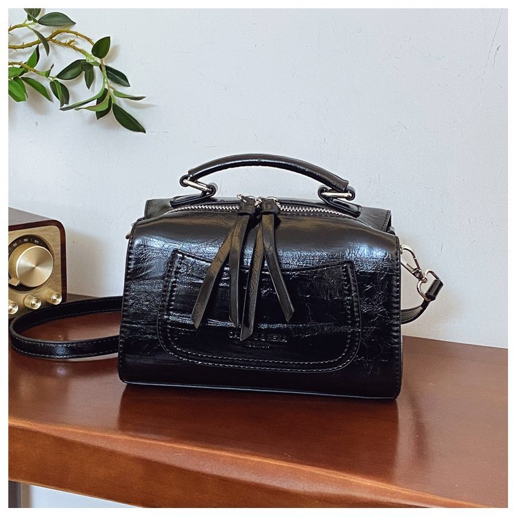 Custom Womens Crossbody Bag for Retail Sourcing – 58-10790 — 14