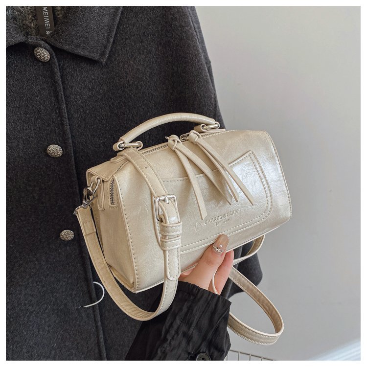 Custom Womens Crossbody Bag for Retail Sourcing – 58-10790 — 23