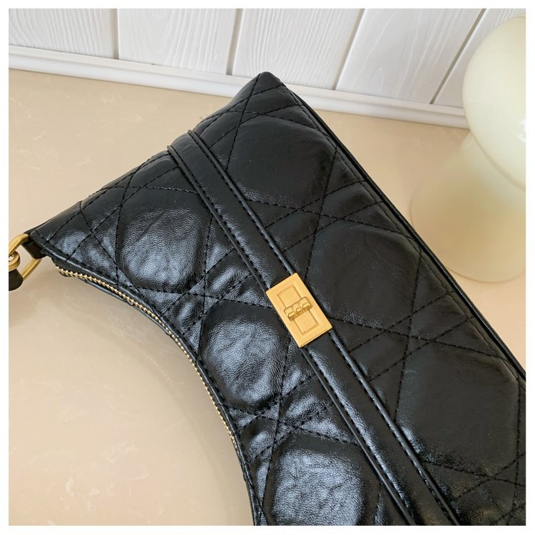Custom Womens Crossbody Bag for Boutique Supply – 58-10870 — 23