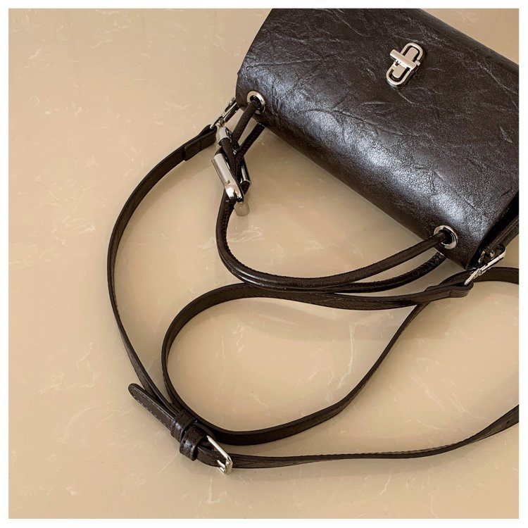 Private Label Womens Crossbody Bag for Retail Sourcing – 58-10871 — 15