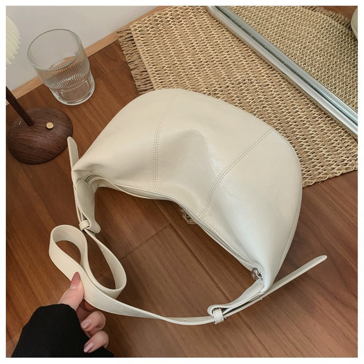 Factory Direct Womens Crossbody Bag for Retail Sourcing – 58-10879 — 36