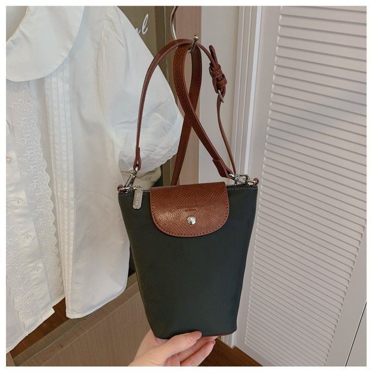 Wholesale Womens Shoulder Bag for Fashion Retailers – 58-10882 — 17