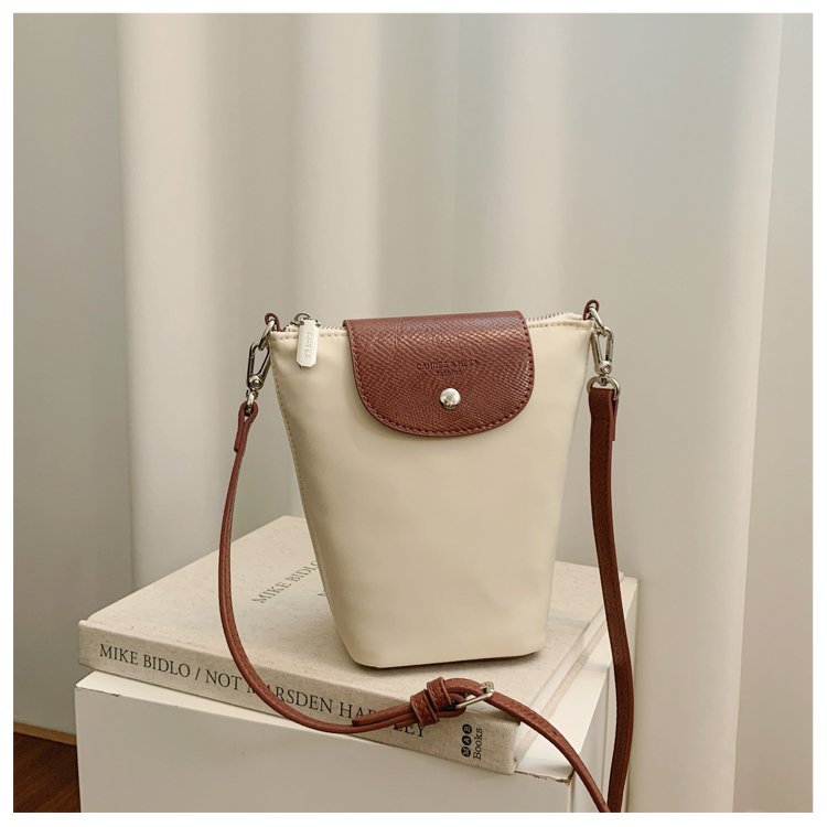 Wholesale Womens Shoulder Bag for Fashion Retailers – 58-10882 — 35