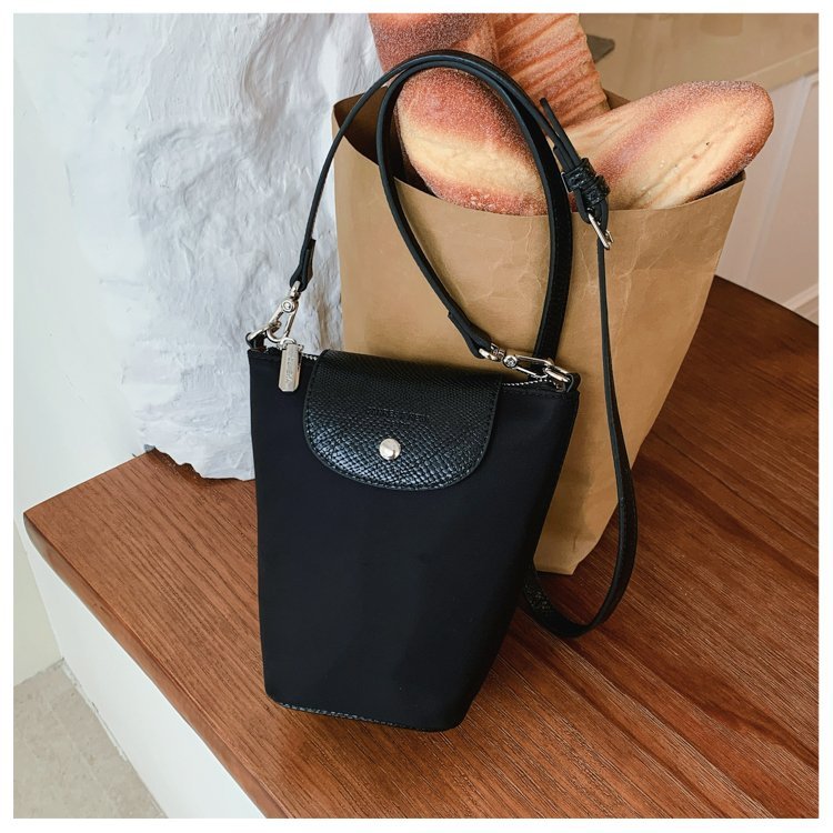 Wholesale Womens Shoulder Bag for Fashion Retailers – 58-10882 — 36