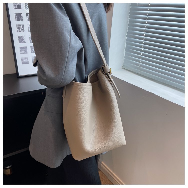 OEM Womens Shoulder Bag for Fashion Retailers – 58-15209 — 17