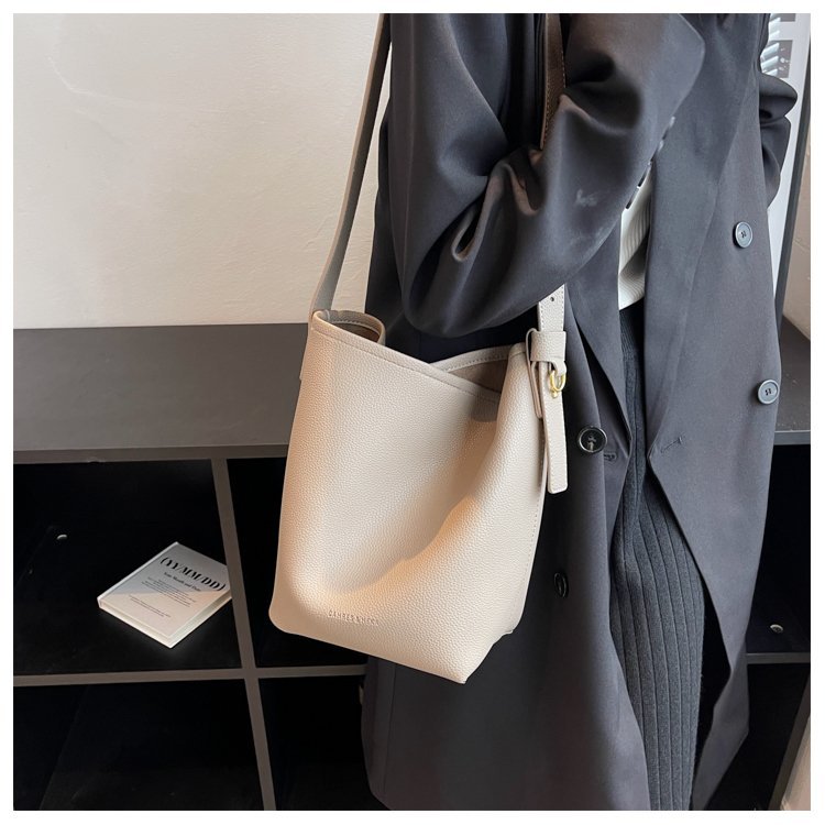 OEM Womens Shoulder Bag for Fashion Retailers – 58-15209 — 18