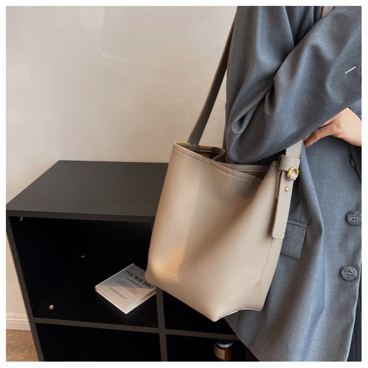 OEM Womens Shoulder Bag for Fashion Retailers – 58-15209 — 30