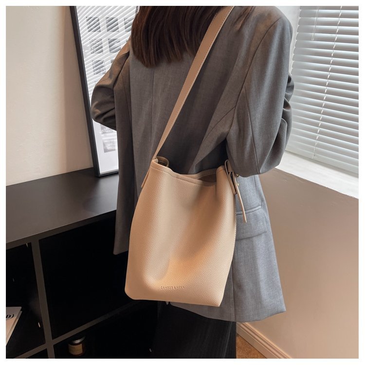 OEM Womens Shoulder Bag for Fashion Retailers – 58-15209 — 31