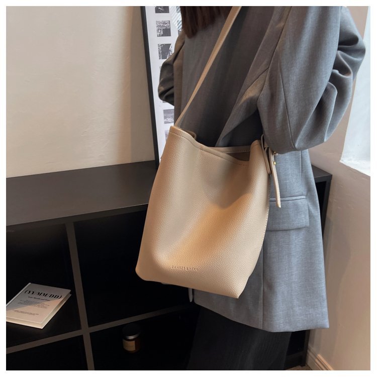 OEM Womens Shoulder Bag for Fashion Retailers – 58-15209 — 32