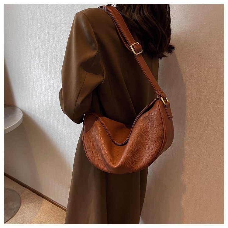 Wholesale Womens Crossbody Bag for Retail Sourcing – 58-19070 — 18