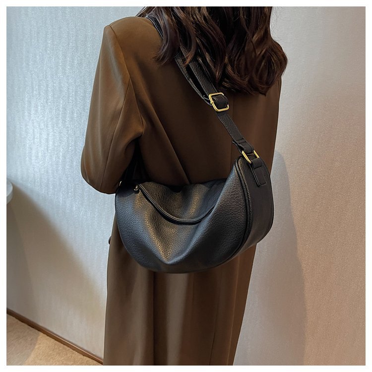 Wholesale Womens Crossbody Bag for Retail Sourcing – 58-19070 — 30