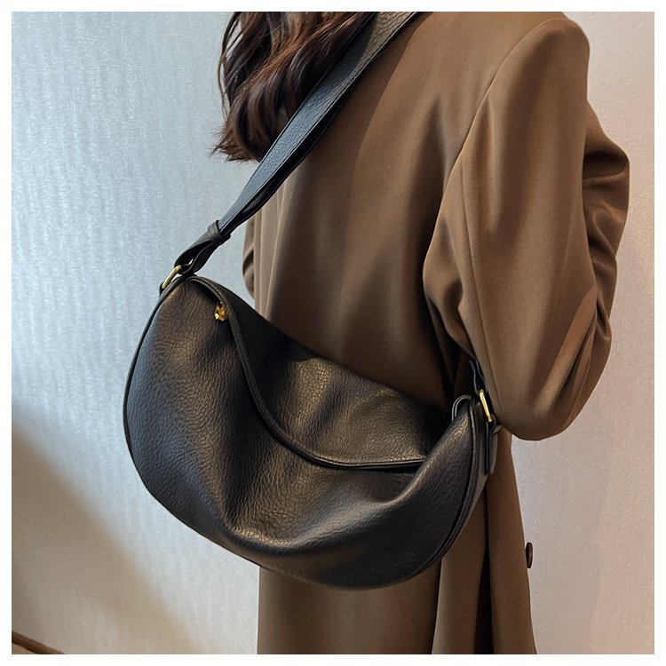 Wholesale Womens Crossbody Bag for Retail Sourcing – 58-19070 — 31