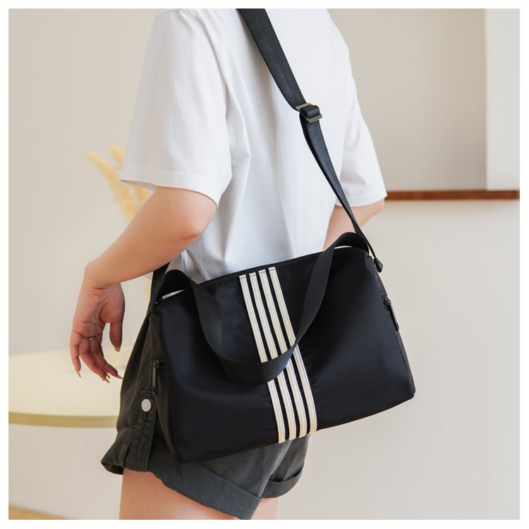 Custom Womens Shoulder Bag for Bulk Wholesale Buyers – 58-19084 — 17