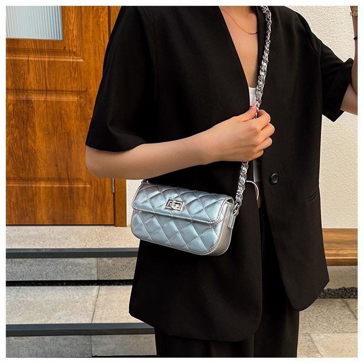 Private Label Womens Handbag for Retail Sourcing – 58-19094 — 16