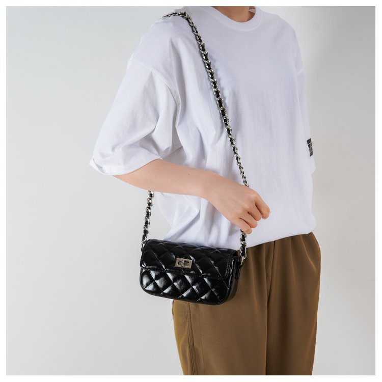 Private Label Womens Handbag for Retail Sourcing – 58-19094 — 32