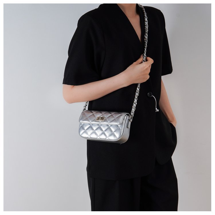 Private Label Womens Handbag for Retail Sourcing – 58-19094 — 35