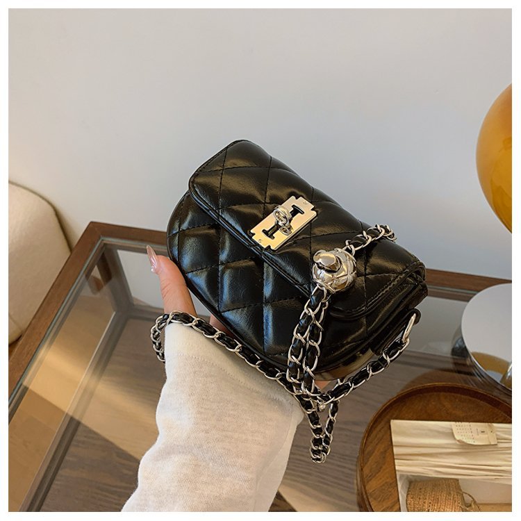 Wholesale Womens Shoulder Bag for Fashion Retailers – 58-19128 — 32