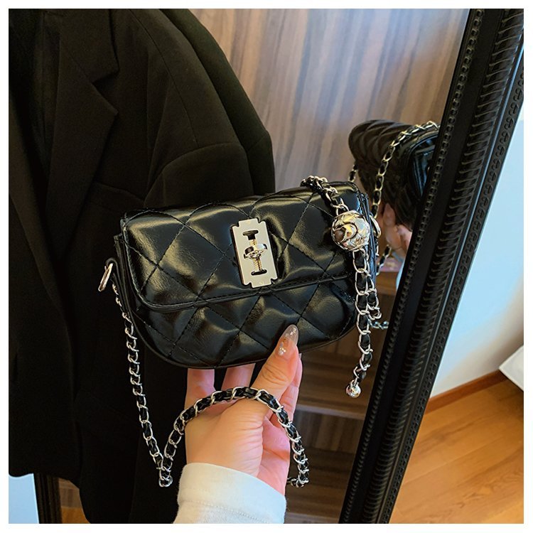 Wholesale Womens Shoulder Bag for Fashion Retailers – 58-19128 — 36