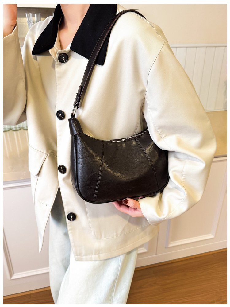 Private Label Womens Crossbody Bag for Fashion Retailers – 58-20092 — 35