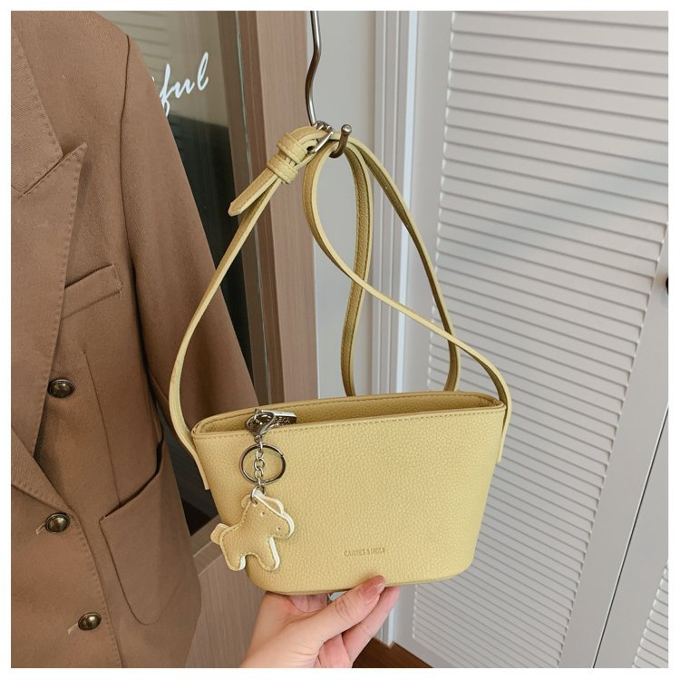 Private Label Womens Handbag for Fashion Retailers – 58-20103 — 24