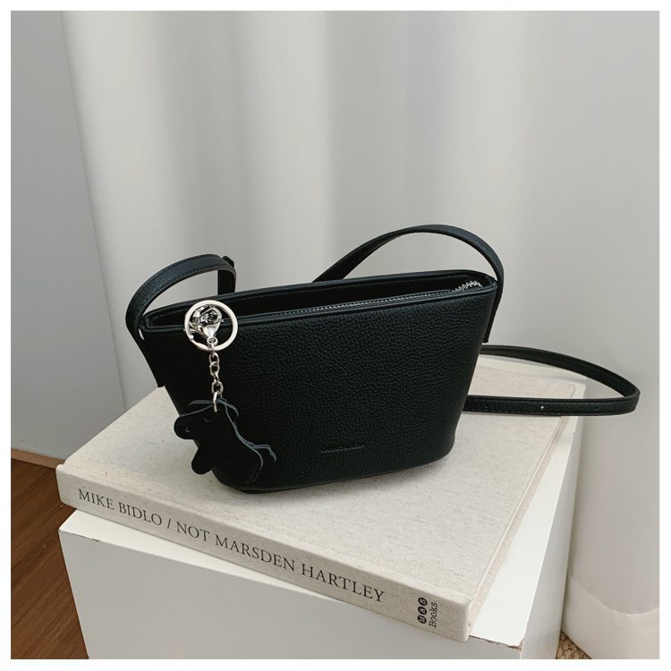 Private Label Womens Handbag for Fashion Retailers – 58-20103 — 34