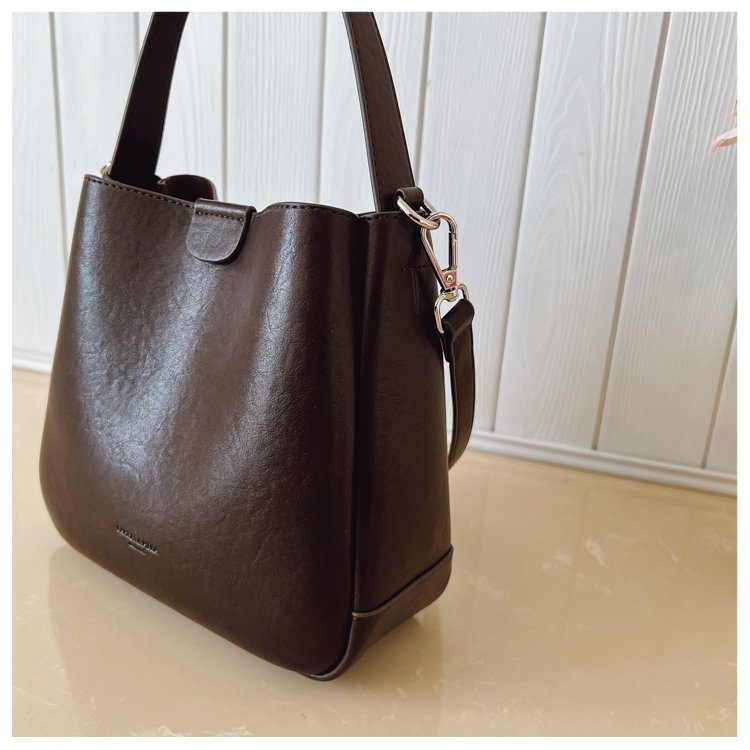 Wholesale Womens Shoulder Bag for Retail Sourcing – 58-25077 — 23
