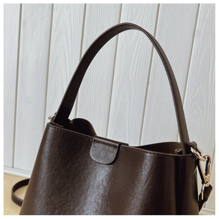 Wholesale Womens Shoulder Bag for Retail Sourcing – 58-25077 — 25