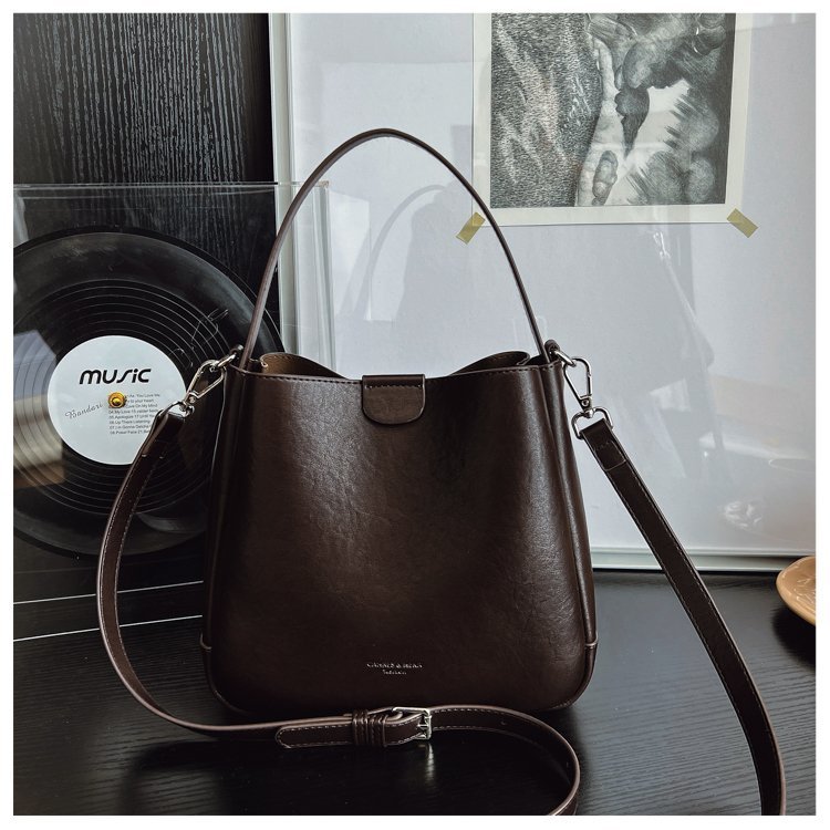 Wholesale Womens Shoulder Bag for Retail Sourcing – 58-25077 — 28