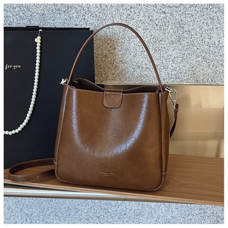 Wholesale Womens Shoulder Bag for Retail Sourcing – 58-25077 — 41
