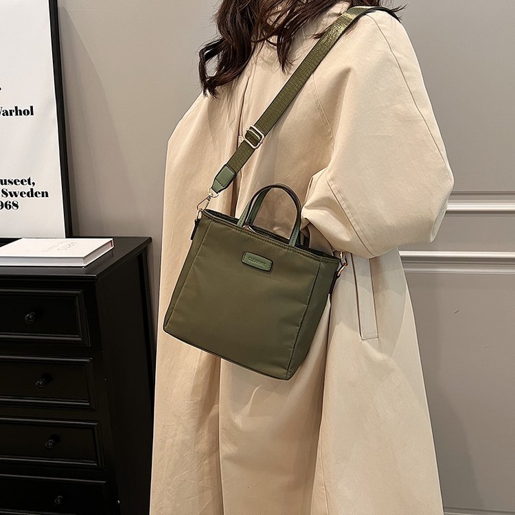 Private Label Womens Crossbody Bag for Bulk Wholesale Buyers – SS-18176-1 — 29