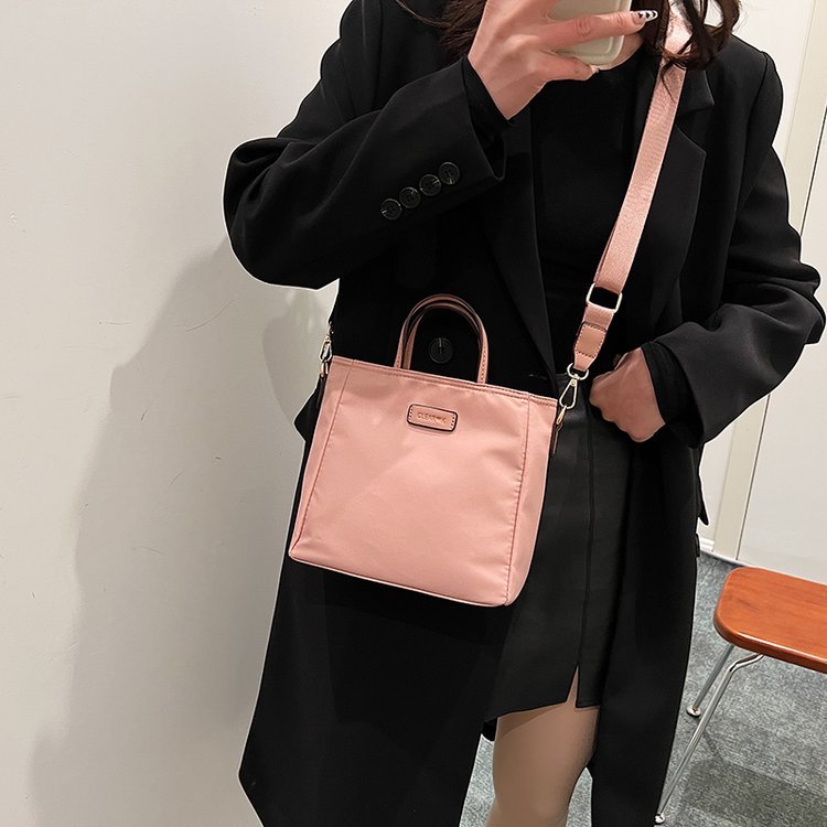 Private Label Womens Crossbody Bag for Bulk Wholesale Buyers – SS-18176-1 — 32