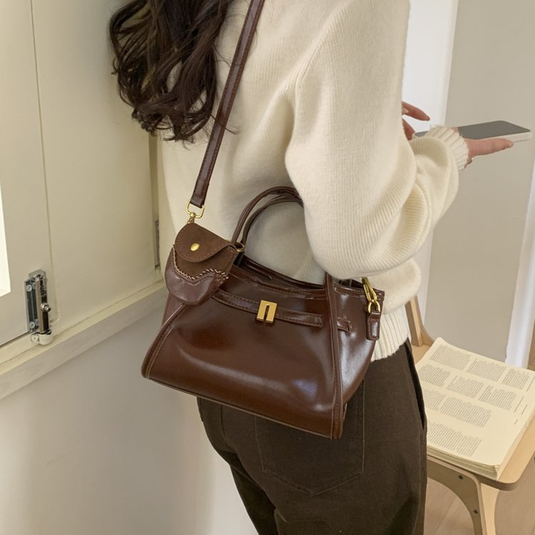 Wholesale Womens Crossbody Bag for Fashion Retailers – SS-18286 — 24