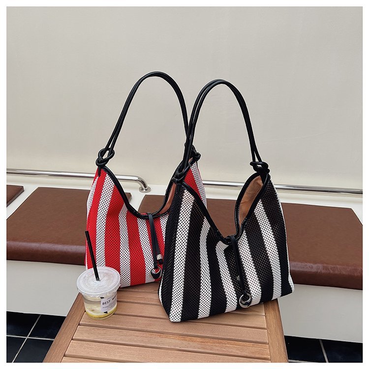 OEM Womens Crossbody Bag for Bulk Wholesale Buyers – SS-65027 — 12