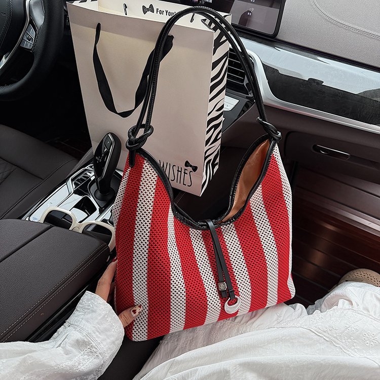 OEM Womens Crossbody Bag for Bulk Wholesale Buyers – SS-65027 — 13
