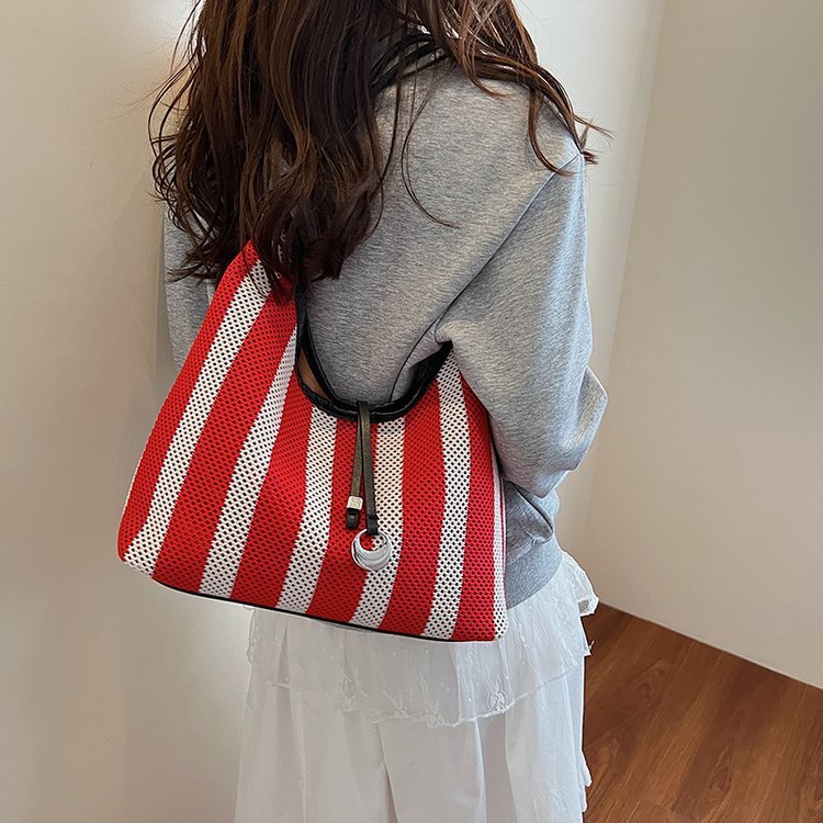 OEM Womens Crossbody Bag for Bulk Wholesale Buyers – SS-65027 — 17
