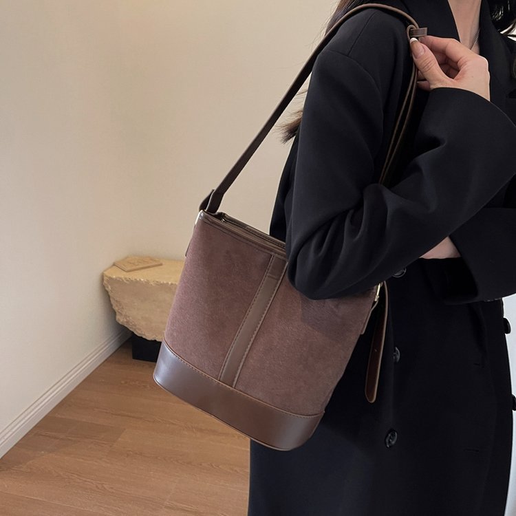 Private Label Womens Crossbody Bag for Fashion Retailers – SS-69666 — 17