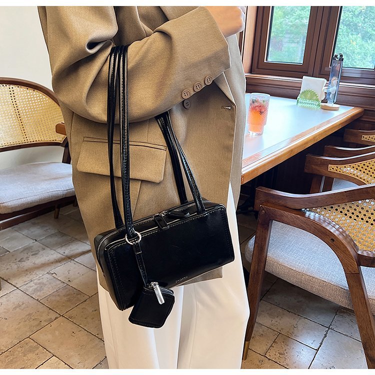 Factory Direct Womens Shoulder Bag for Brand Orders – SS-69725-1 — 18