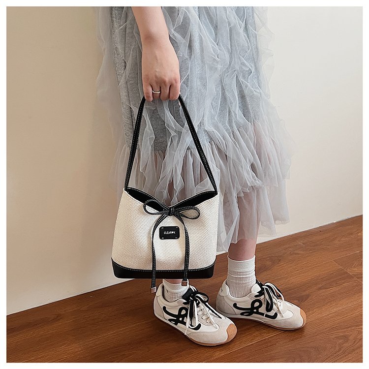 Private Label Womens Crossbody Bag for Retail Sourcing – SS-7580 — 23