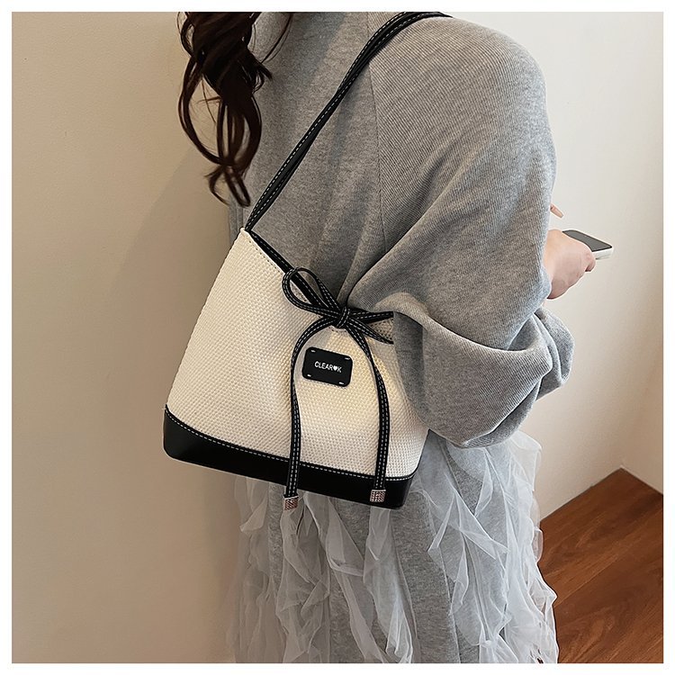 Private Label Womens Crossbody Bag for Retail Sourcing – SS-7580 — 25