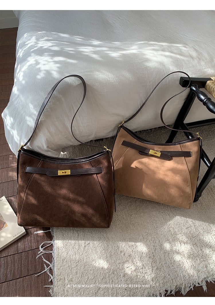 Wholesale Womens Shoulder Bag for Fashion Retailers – SS-7807 — 23