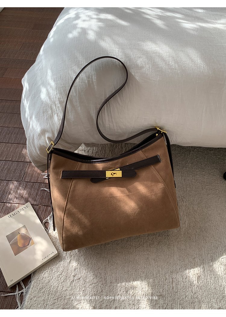 Wholesale Womens Shoulder Bag for Fashion Retailers – SS-7807 — 27