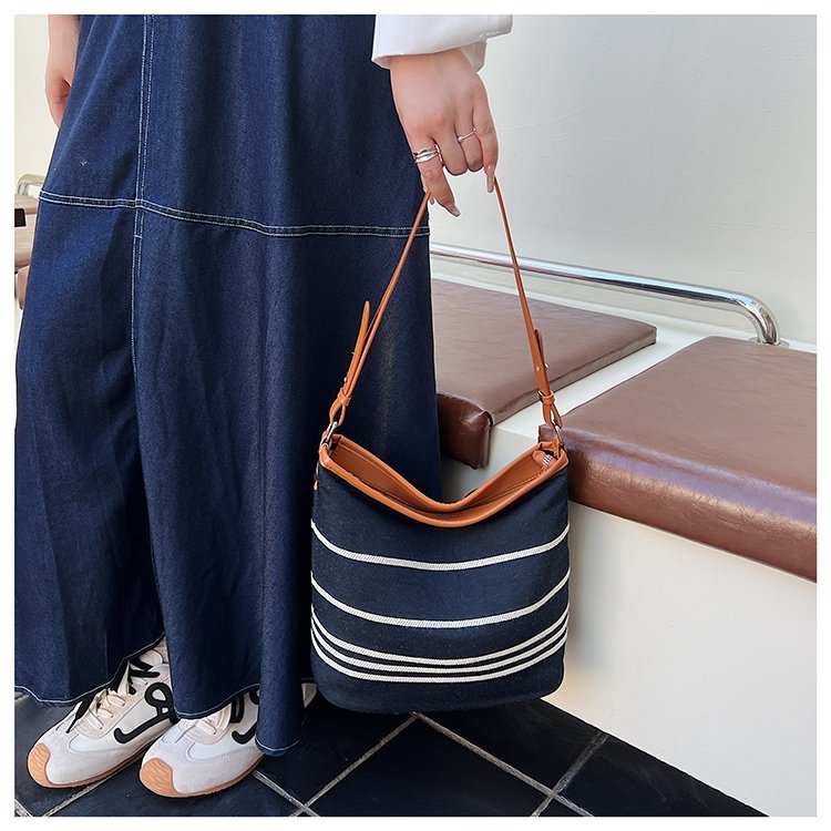 Private Label Womens Crossbody Bag for Custom Bag Projects – SS-8381 — 13