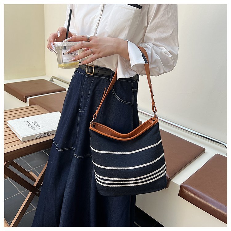 Private Label Womens Crossbody Bag for Custom Bag Projects – SS-8381 — 15