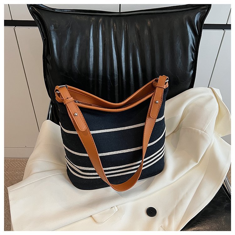 Private Label Womens Crossbody Bag for Custom Bag Projects – SS-8381 — 29