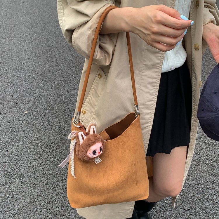 Custom Womens Shoulder Bag for Fashion Retailers – SS-8385 — 17