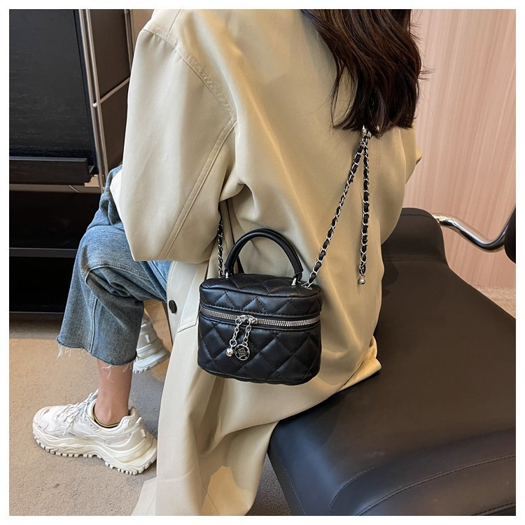 OEM Womens Crossbody Bag for Fashion Retailers – SS-18136 — 18